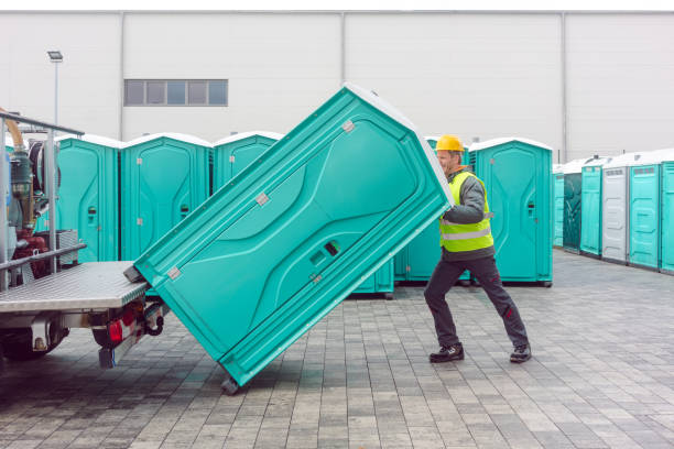 Best Porta potty rental near me  in Holland, MI