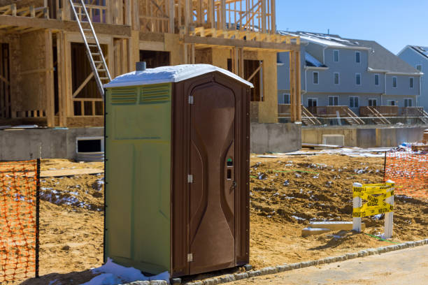 Best Porta potty delivery and setup  in Holland, MI